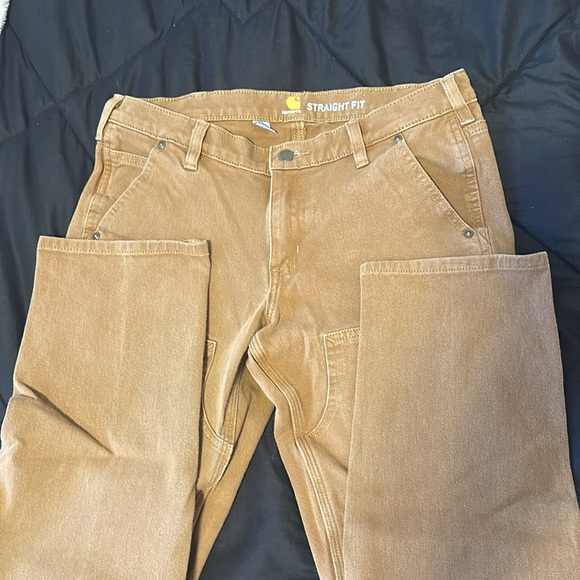 Women’s Carhartt Pants - Picture 3 of 4